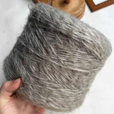 Бобина Soft Padla (50% меринос, 50% ПА), 200 м. (W 162 Sassolino, Настоящая шиншилла)