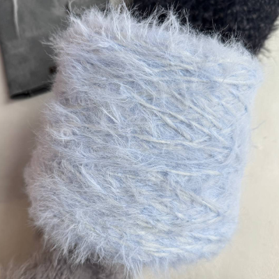 Бобина Soft Padla (50% меринос, 50% ПА), 200 м. (147790 Sky, Голубой лед)