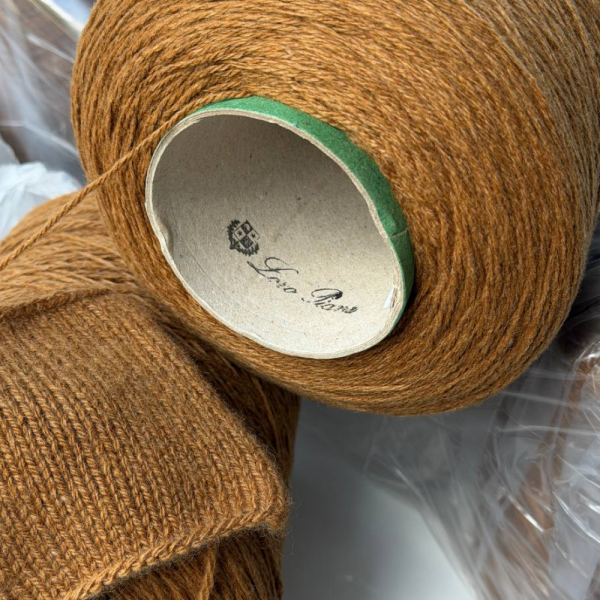Бобина Twist Coarsehair Loro Piana