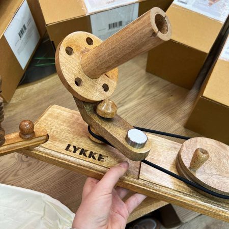 Моталка намотчик пряжи на моток Lykke (Mango Wood)