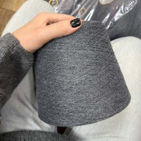 Бобина Cashmere Biagioli Modesto 2/28