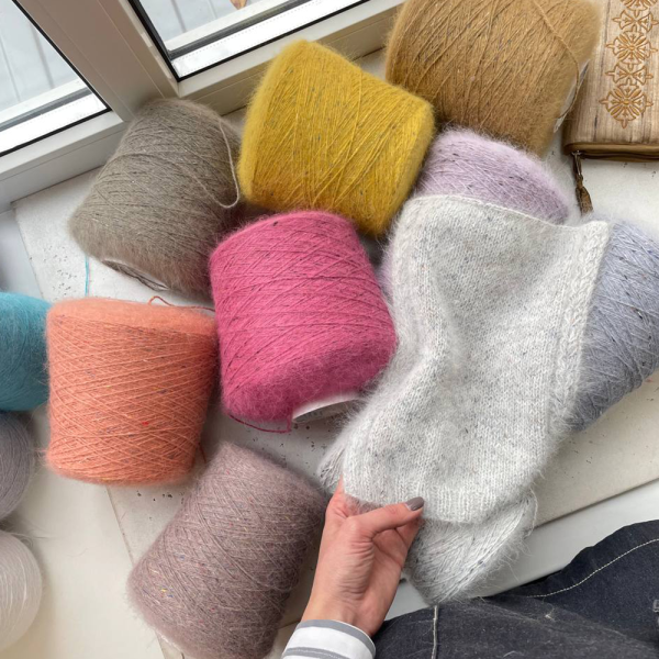 Бобина Angora Spiky Tweed
